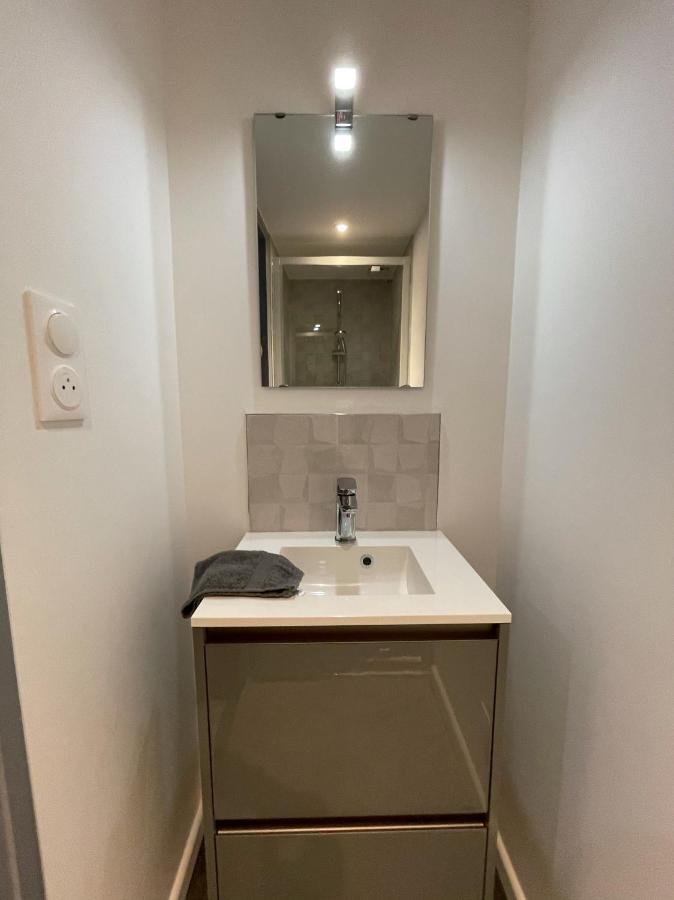 Logements Equipes A Onnaing Avec Espace Balneo En Option Proche Toyota, Autoroute Et Valenciennes מראה חיצוני תמונה